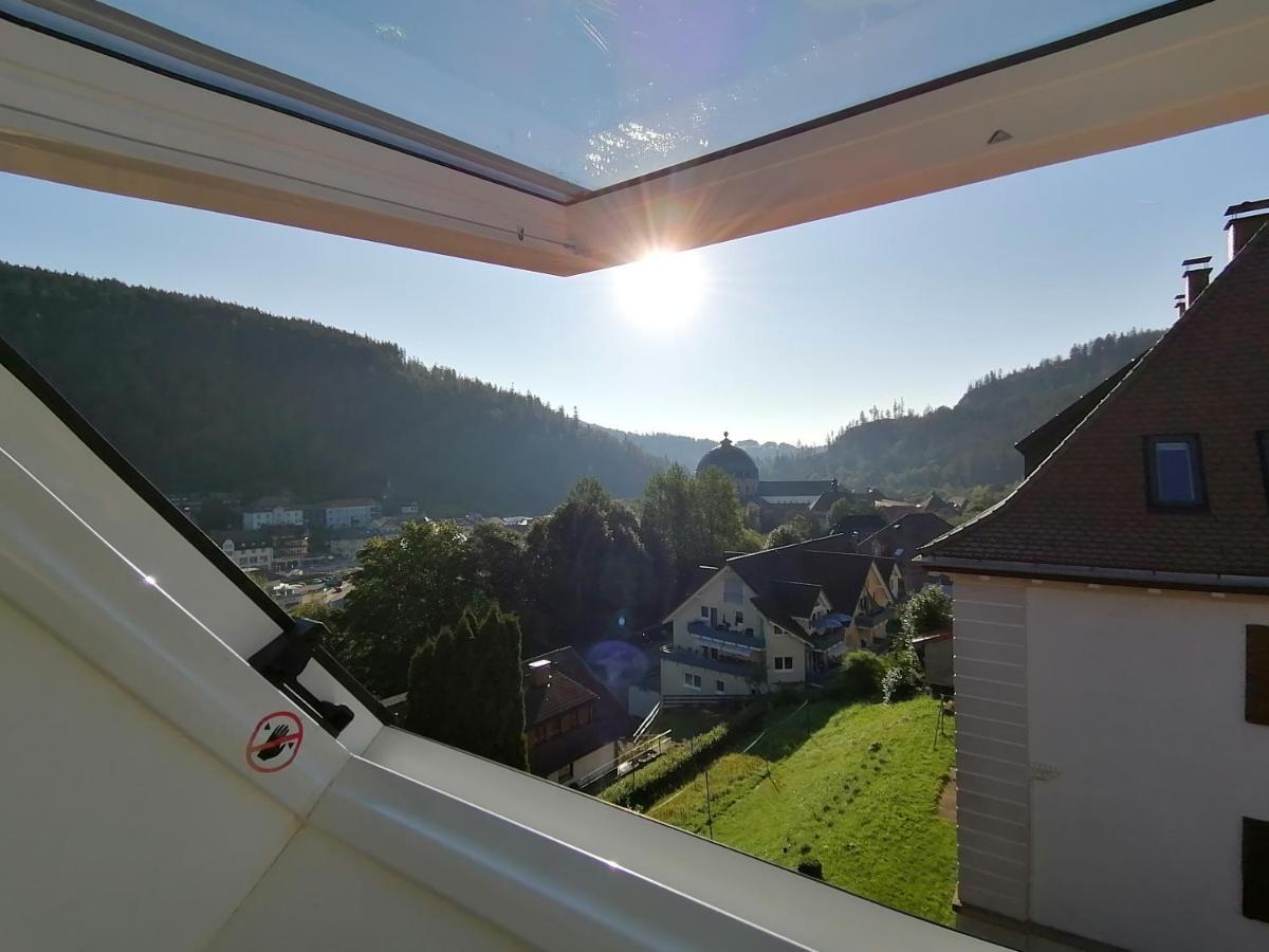 Waelder: Quartier Haus Im Glueck Villa ซังคท์บลาเซียน ภายนอก รูปภาพ